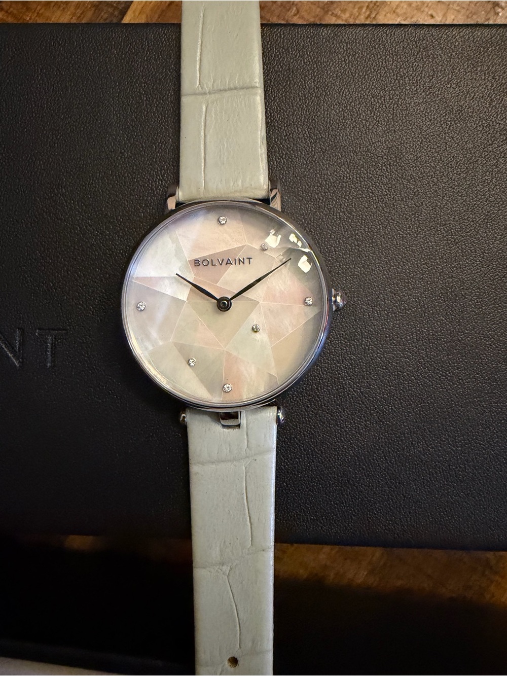 Bolvaint Women's Pale Green Mother-of-Pearl Dial Watch